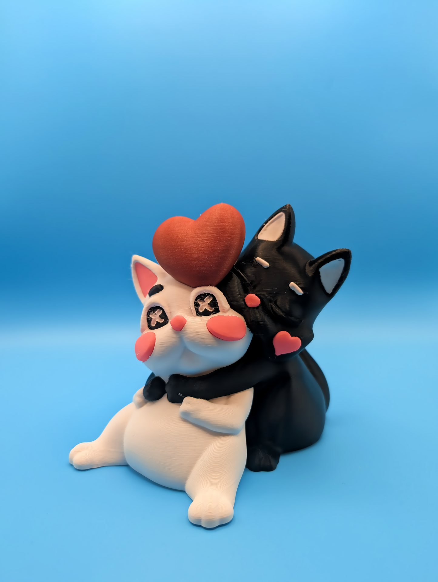 Cats in Love Statue