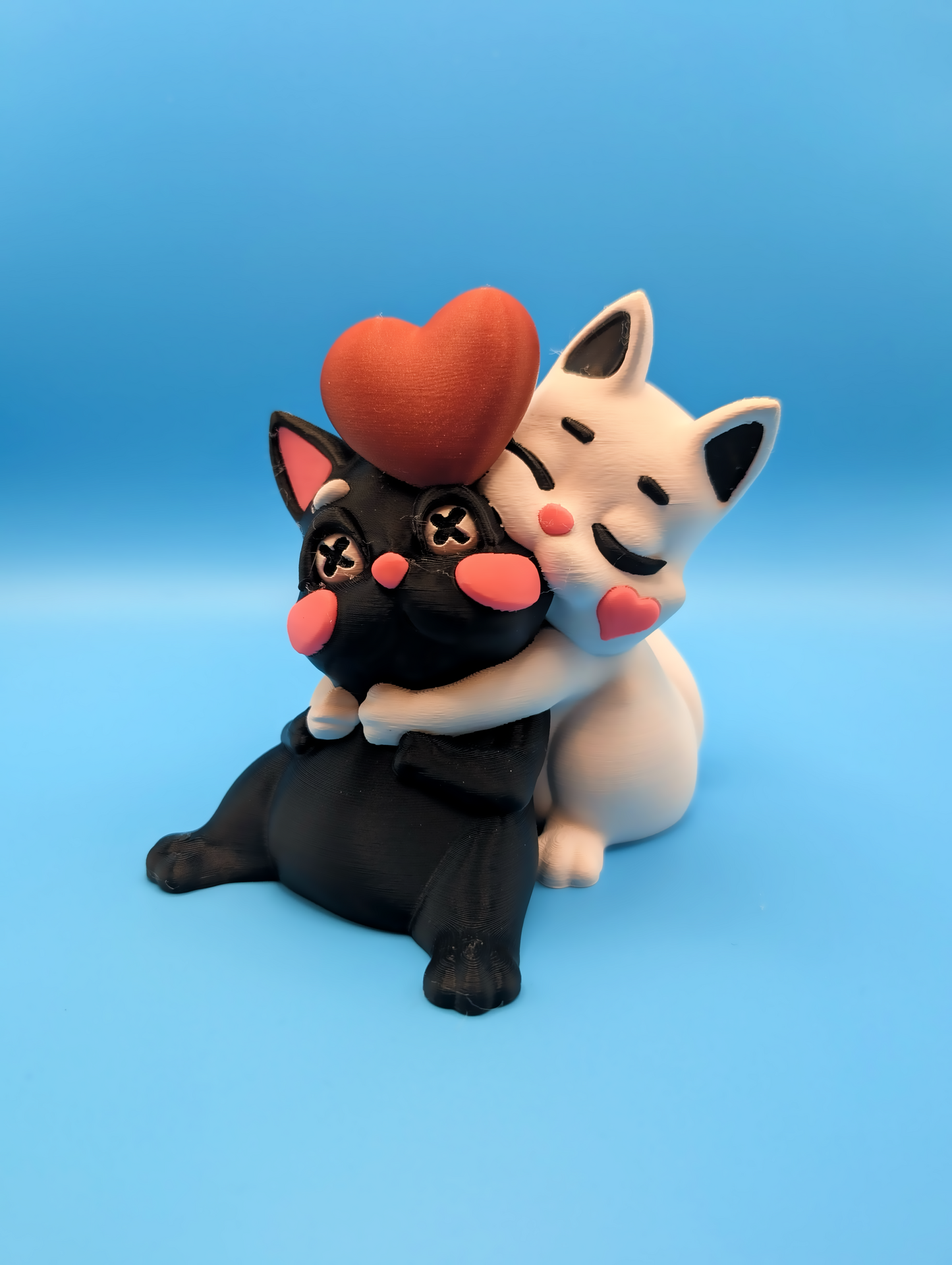 Cats in Love Statue