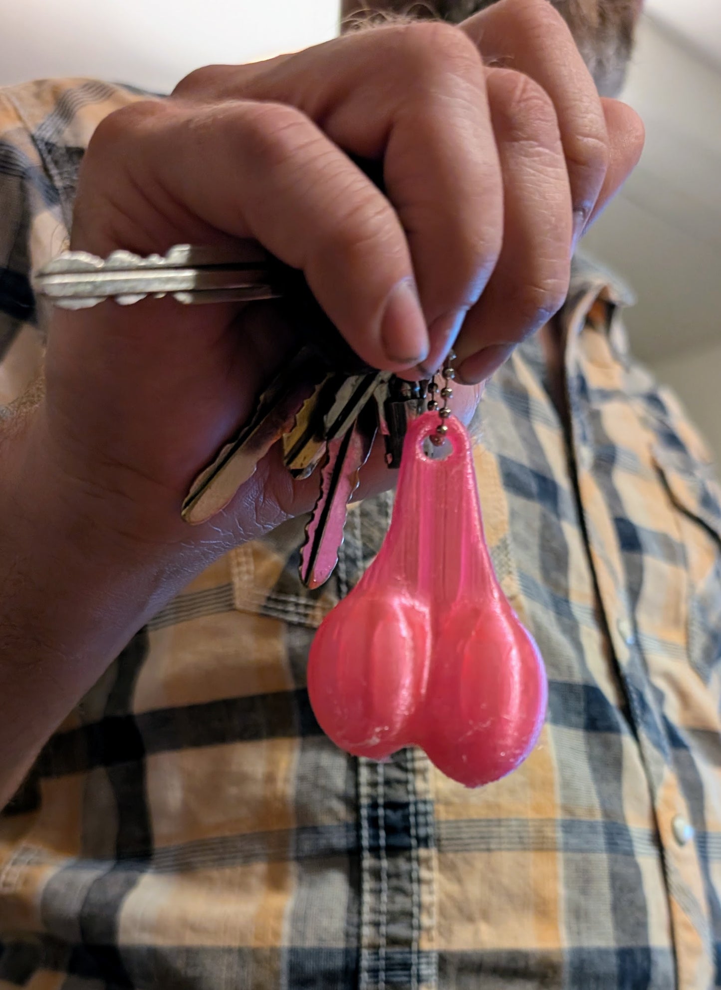 Haulin’ Hangers Keychain